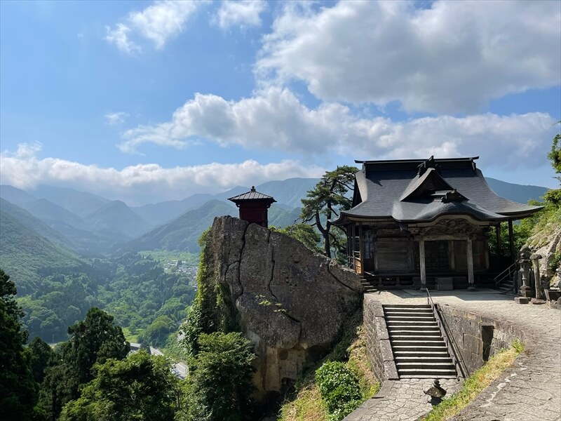 【実体験】立石寺の階段の数は1015段！観光所要時間やアクセスを紹介！