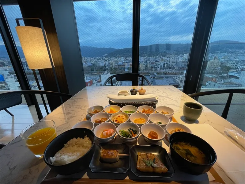 京都 ホテル 朝食 美味しい